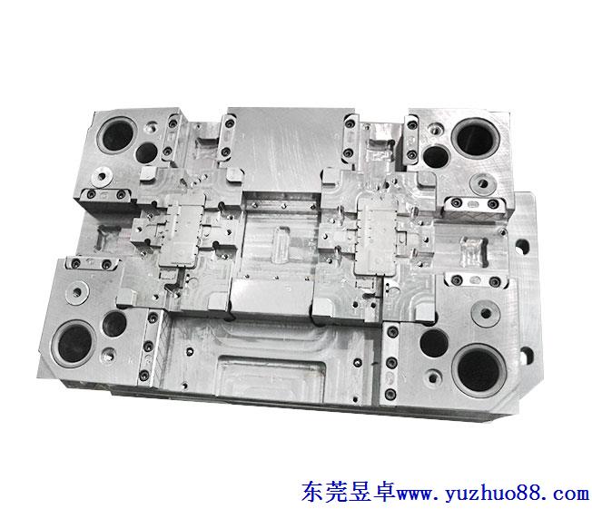 雙色模具手機(jī)外殼設(shè)計